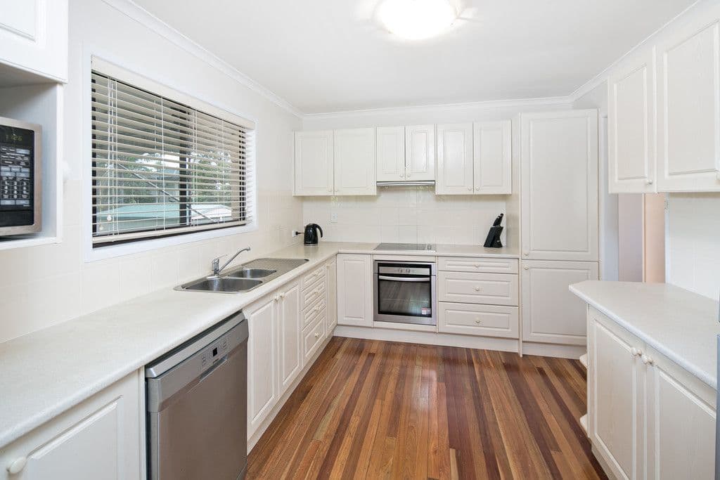 11 Werong Crescent, Cleveland QLD 4163, Cleveland - Thumbnail 2