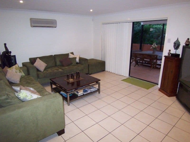 24 Dunkeith Avenue, Benowa, QLD, 4217, Benowa - Thumbnail 4