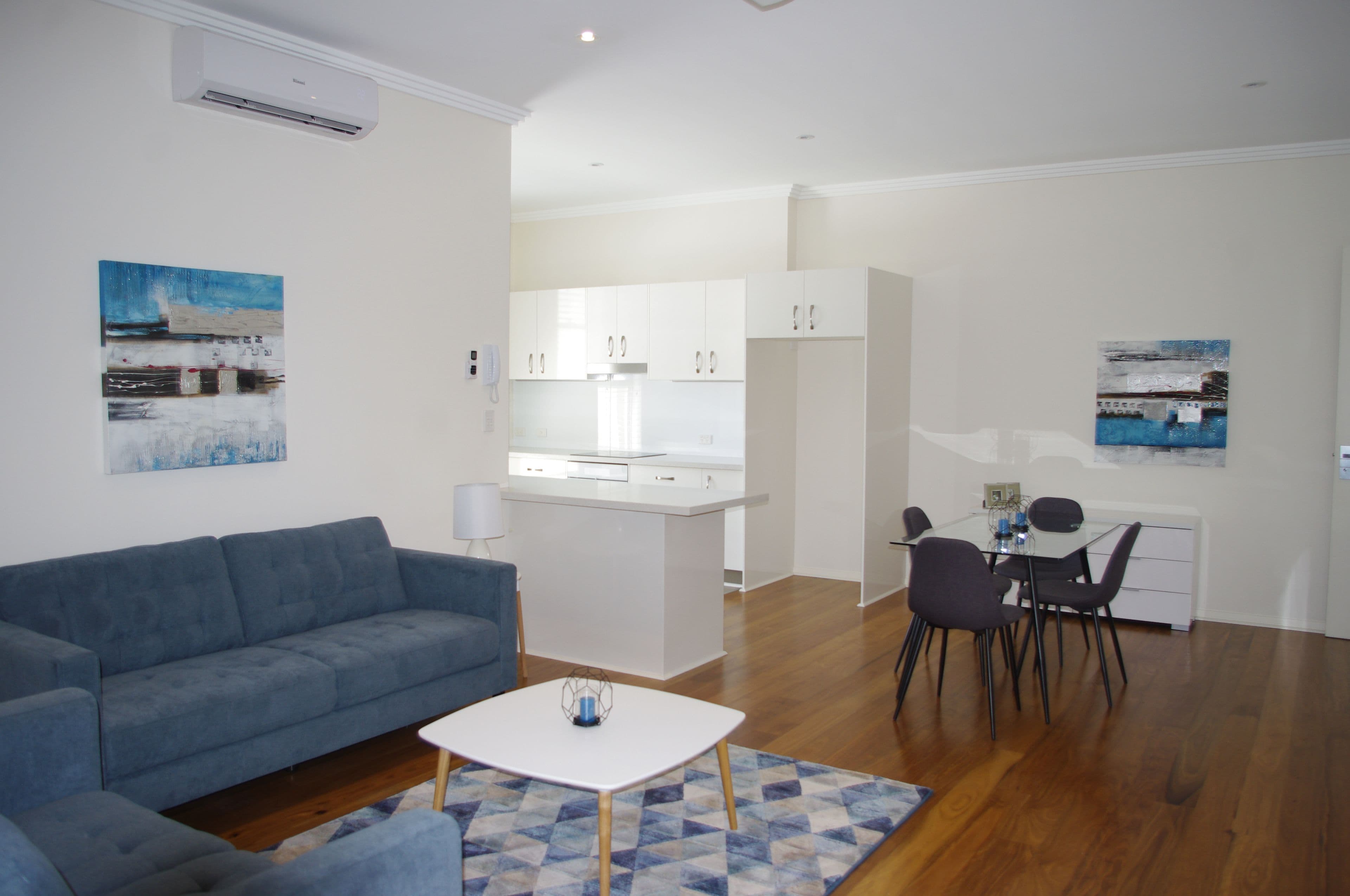 Unit 8 'The Byron' Otho and Evans Street, Inverell NSW 2360, Inverell - Thumbnail 2