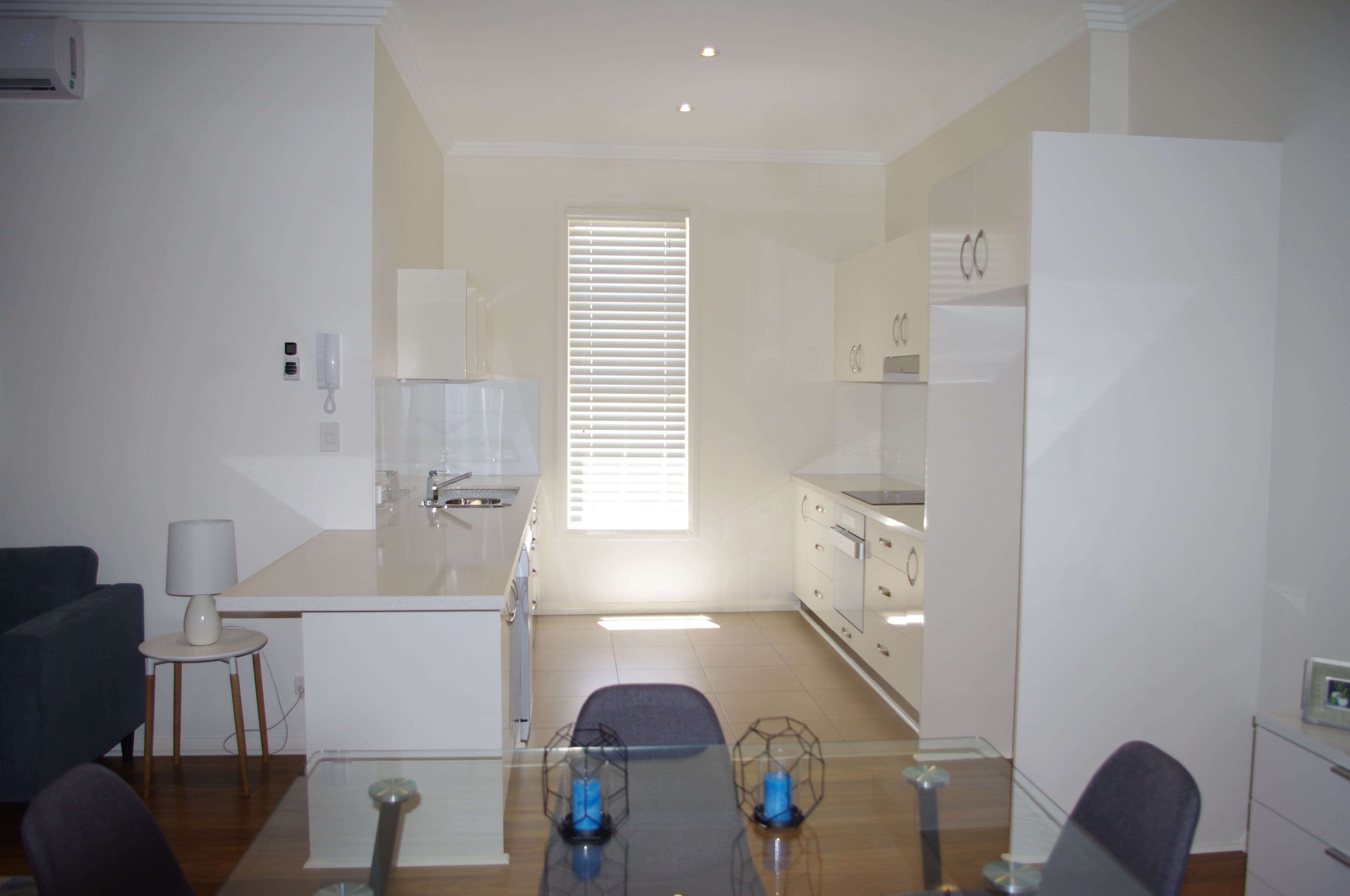 Unit 8 'The Byron' Otho and Evans Street, Inverell NSW 2360, Inverell - Thumbnail 3