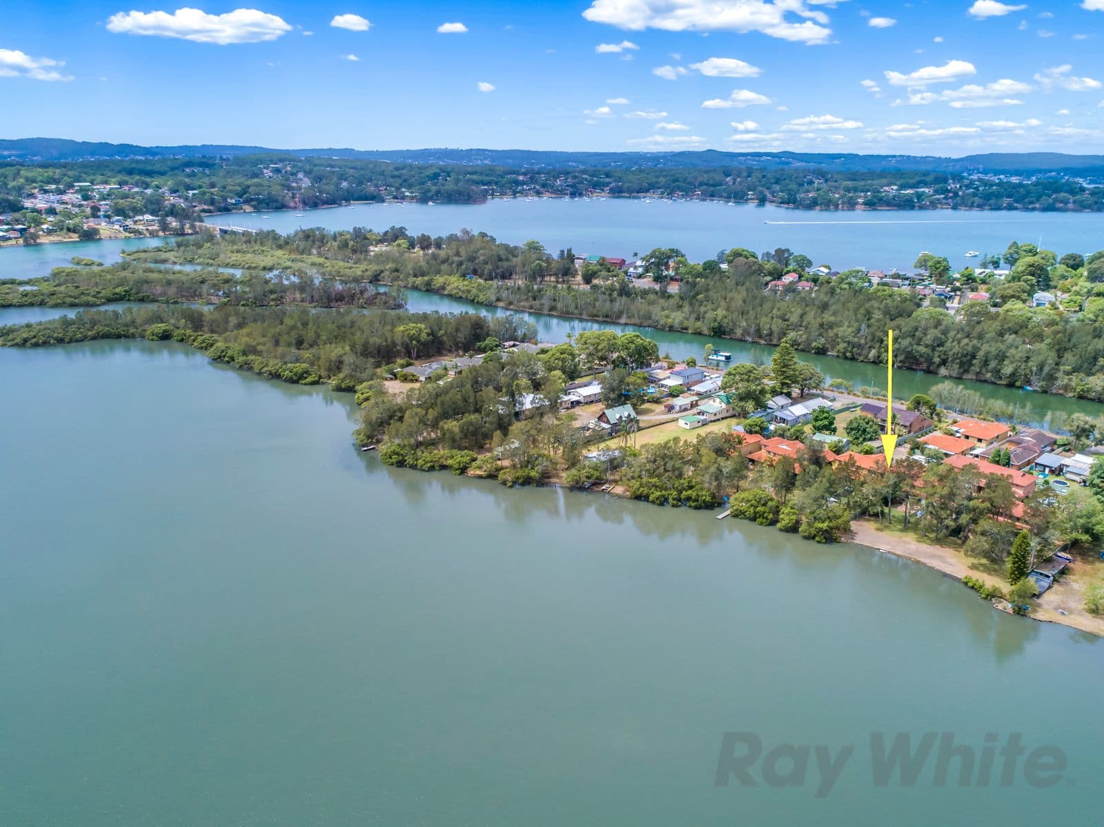 35 Lake Street, Blackalls Park - Image 1