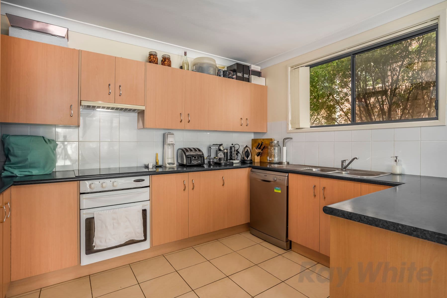 35 Lake Street, Blackalls Park - Thumbnail 3