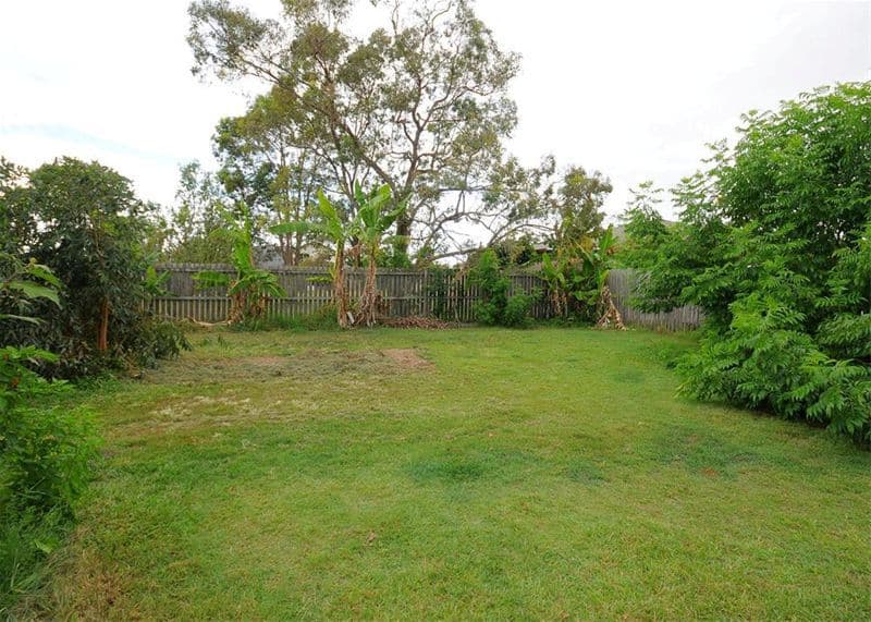 38 Victoria Street, POINT VERNON QLD 4655, Point Vernon - Thumbnail 6