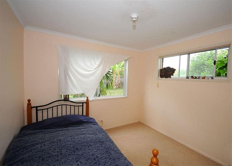 38 Victoria Street, POINT VERNON QLD 4655, Point Vernon - Thumbnail 7