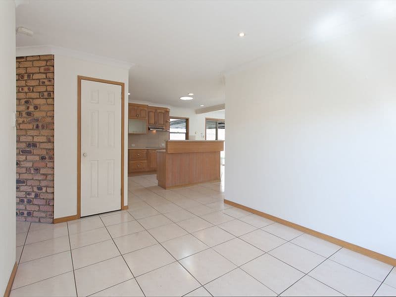 4 Pine Bark Court, Albany Creek QLD 4035, Albany Creek - Thumbnail 8