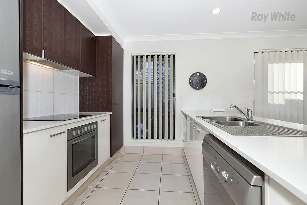 6 Medinah Circuit, North Lakes QLD 4509, North Lakes - Thumbnail 3