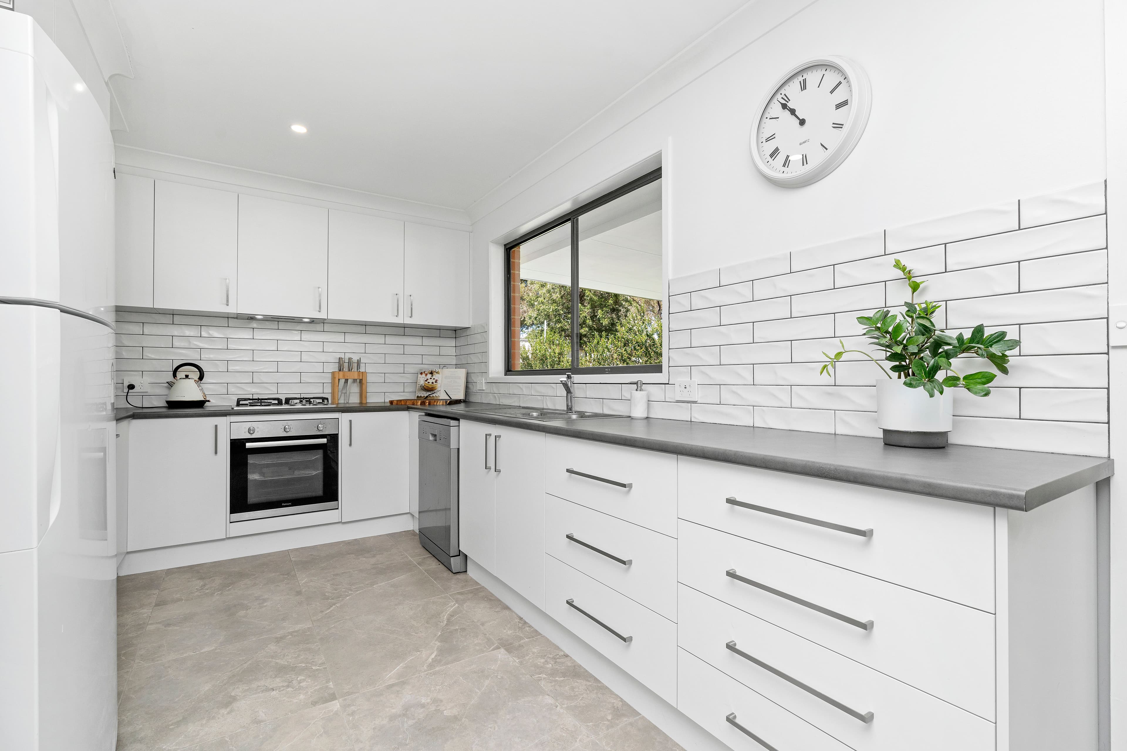 7 Egret Place, Estella NSW 2650, Estella - Thumbnail 2