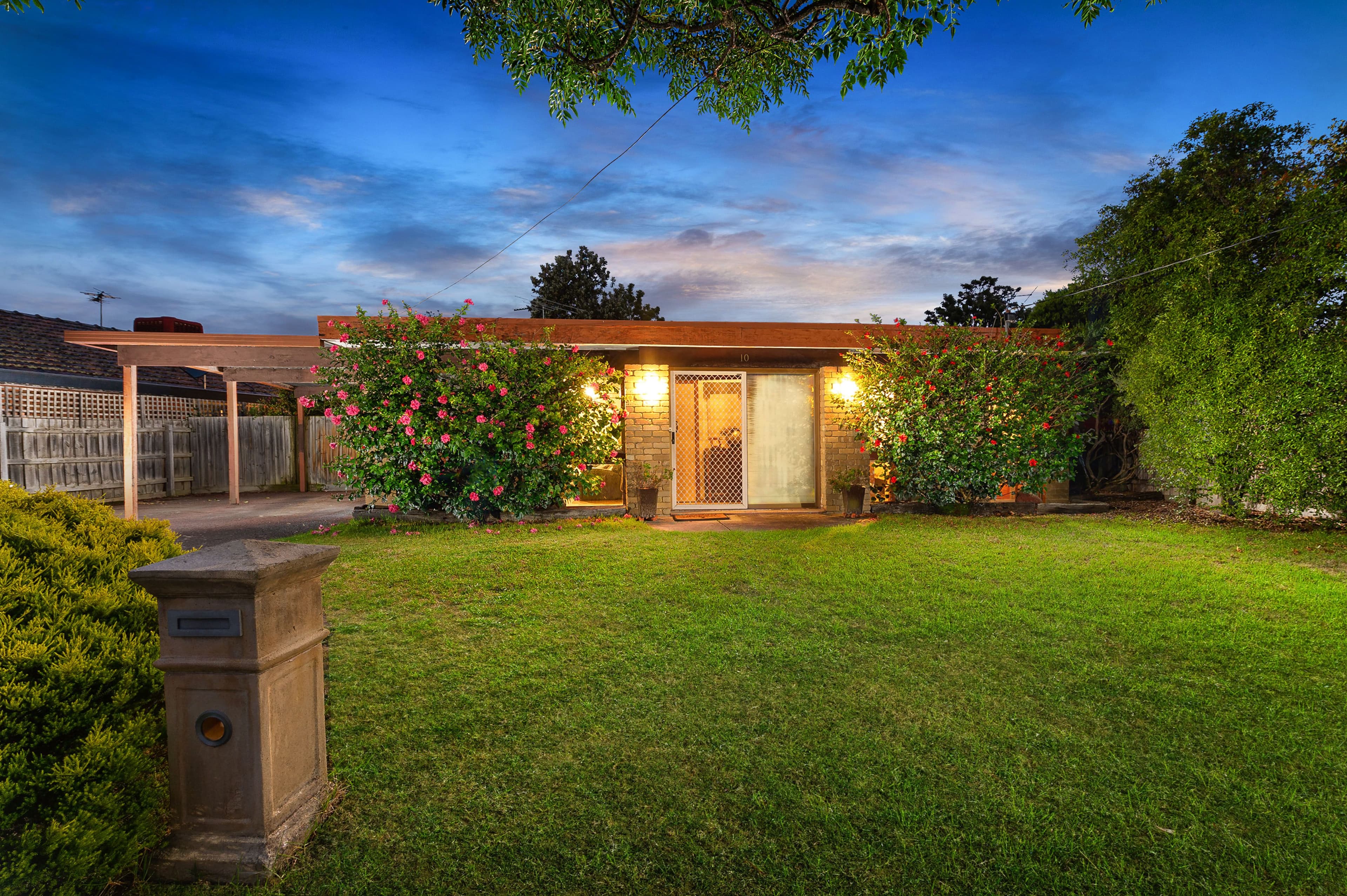 10 Ledbury Crescent, Bundoora VIC 3083, Bundoora - Image 1