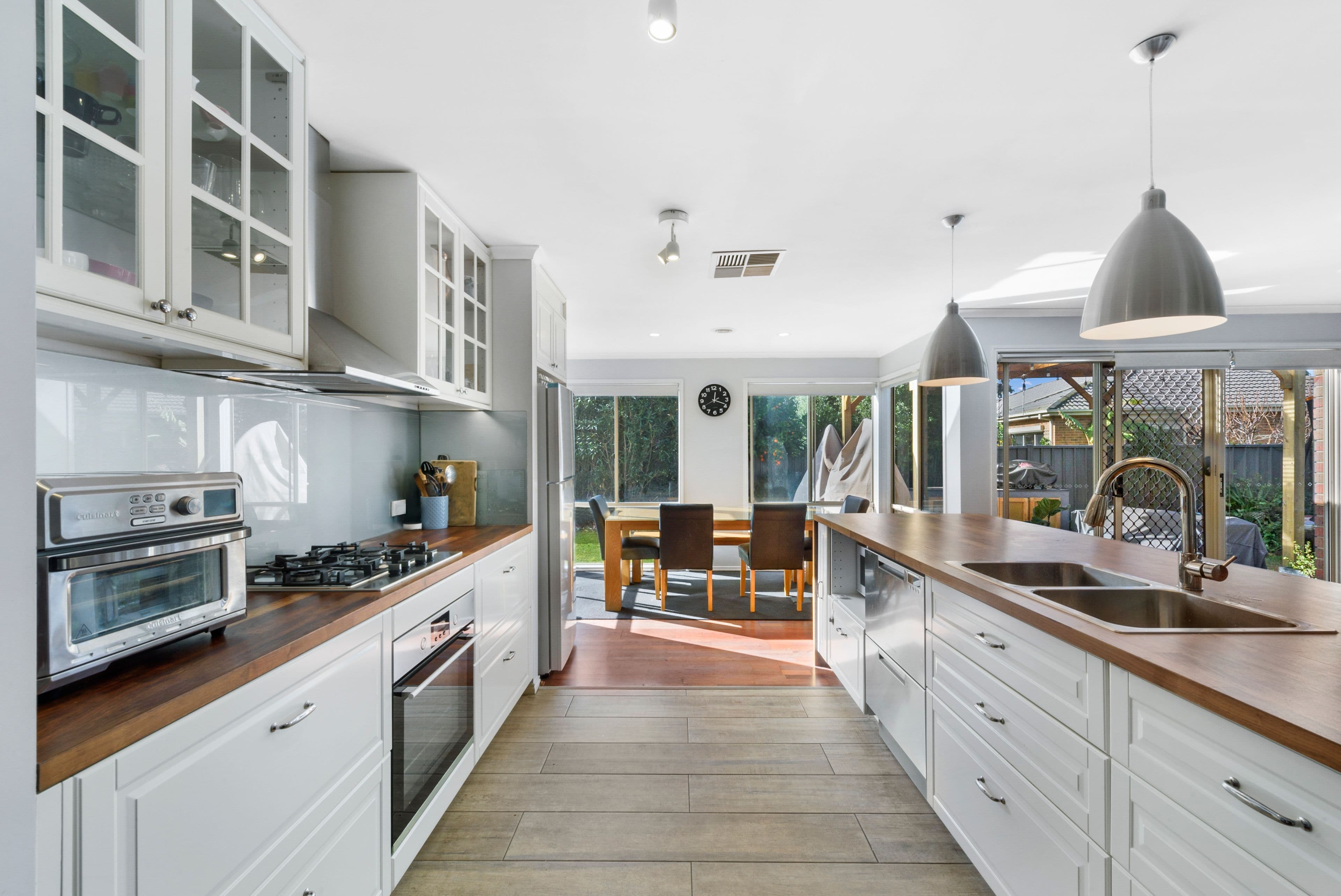 17 Heysen Parkway, Caroline Springs VIC 3023, Caroline Springs - Thumbnail 3