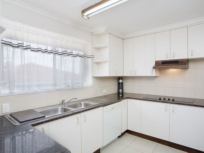 2 Bluebell Street, MANSFIELD QLD 4122, Mansfield - Thumbnail 2