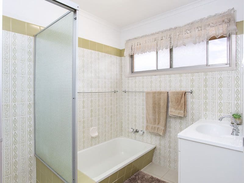 2 Bluebell Street, MANSFIELD QLD 4122, Mansfield - Thumbnail 5