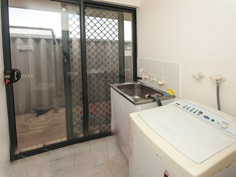 69 Upton Street, ST JAMES WA 6102, St James - Thumbnail 8