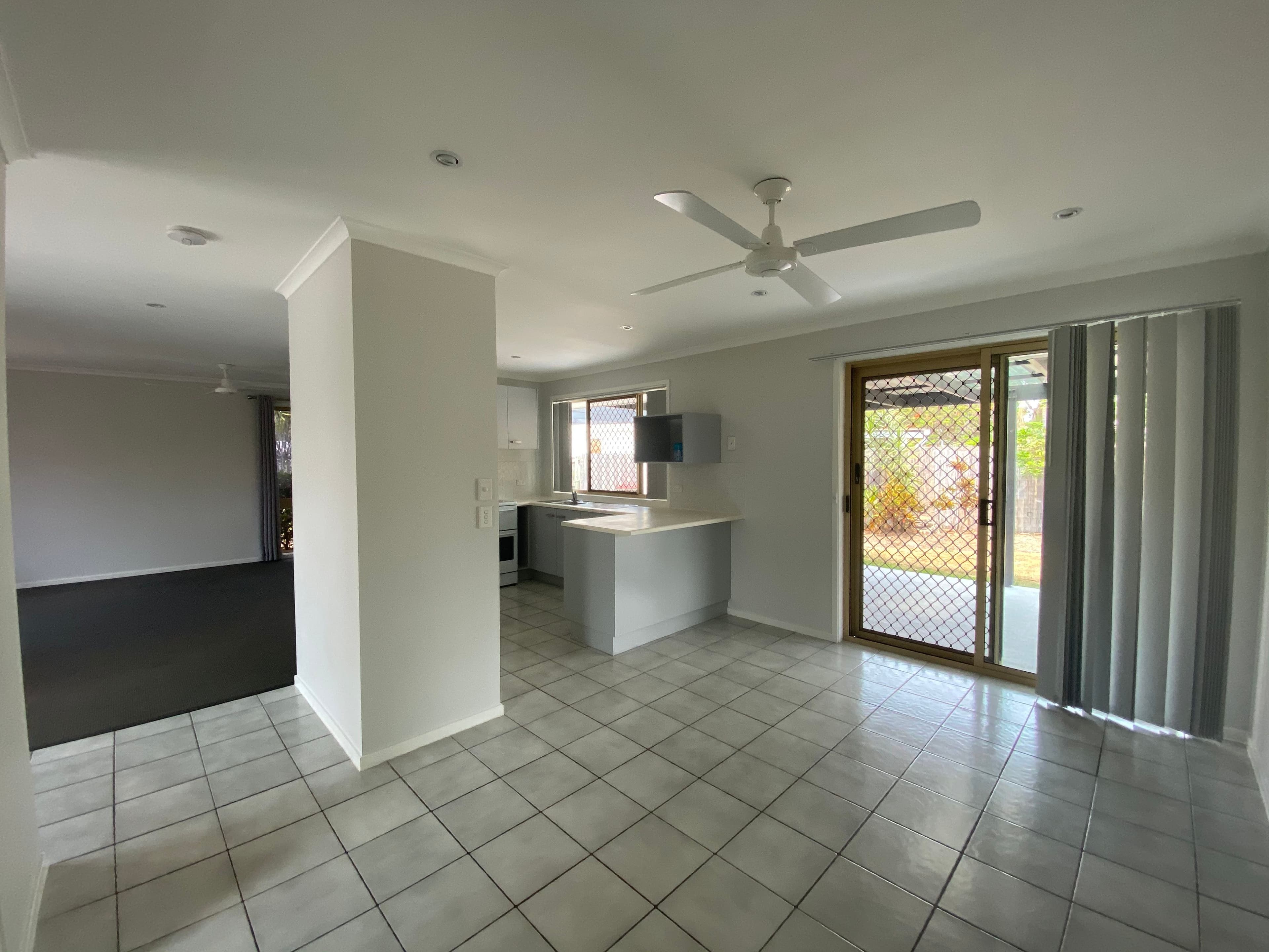 17 Kate Avenue, Deception Bay QLD 4508, Deception Bay - Thumbnail 5