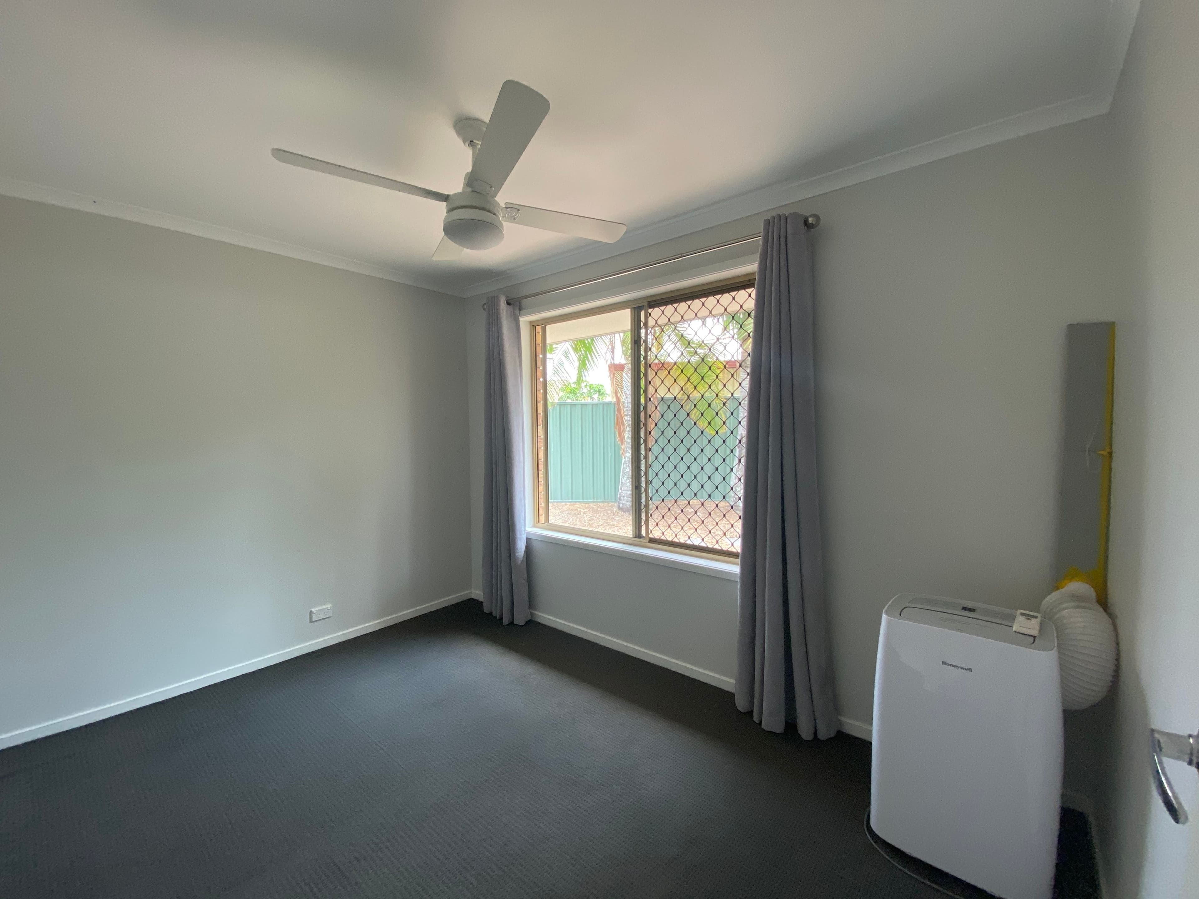 17 Kate Avenue, Deception Bay QLD 4508, Deception Bay - Thumbnail 8