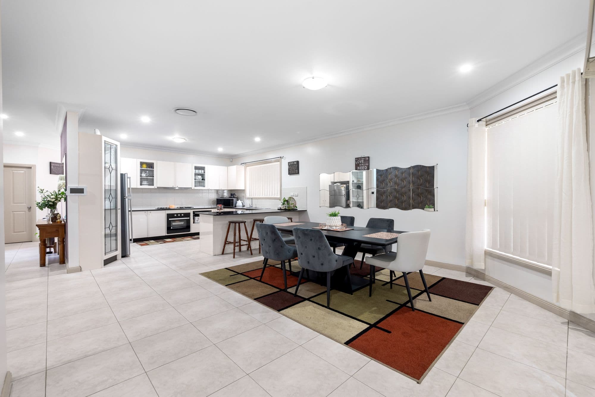 1 Larmar Place, West Hoxton NSW 2171, West Hoxton - Thumbnail 3