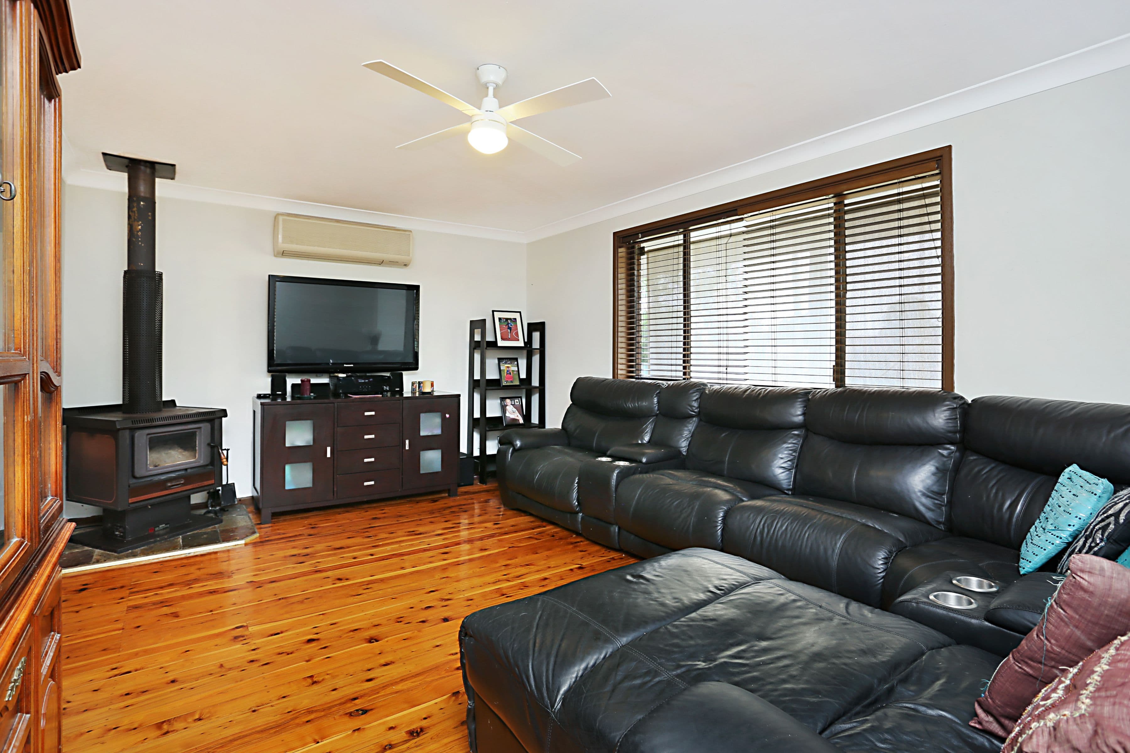 70 Durham Street, Clarence Town - Thumbnail 2