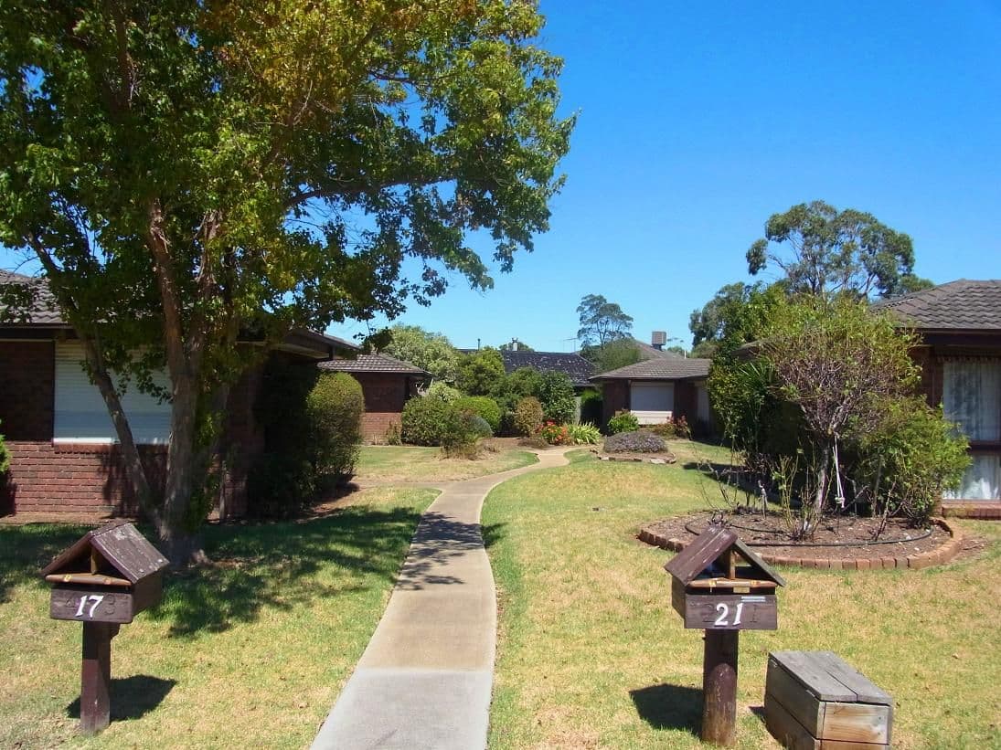 21  West Melton Drive, MELTON WEST VIC 3337, Melton West - Thumbnail 2