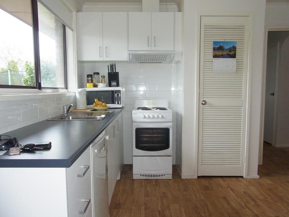 21  West Melton Drive, MELTON WEST VIC 3337, Melton West - Thumbnail 3