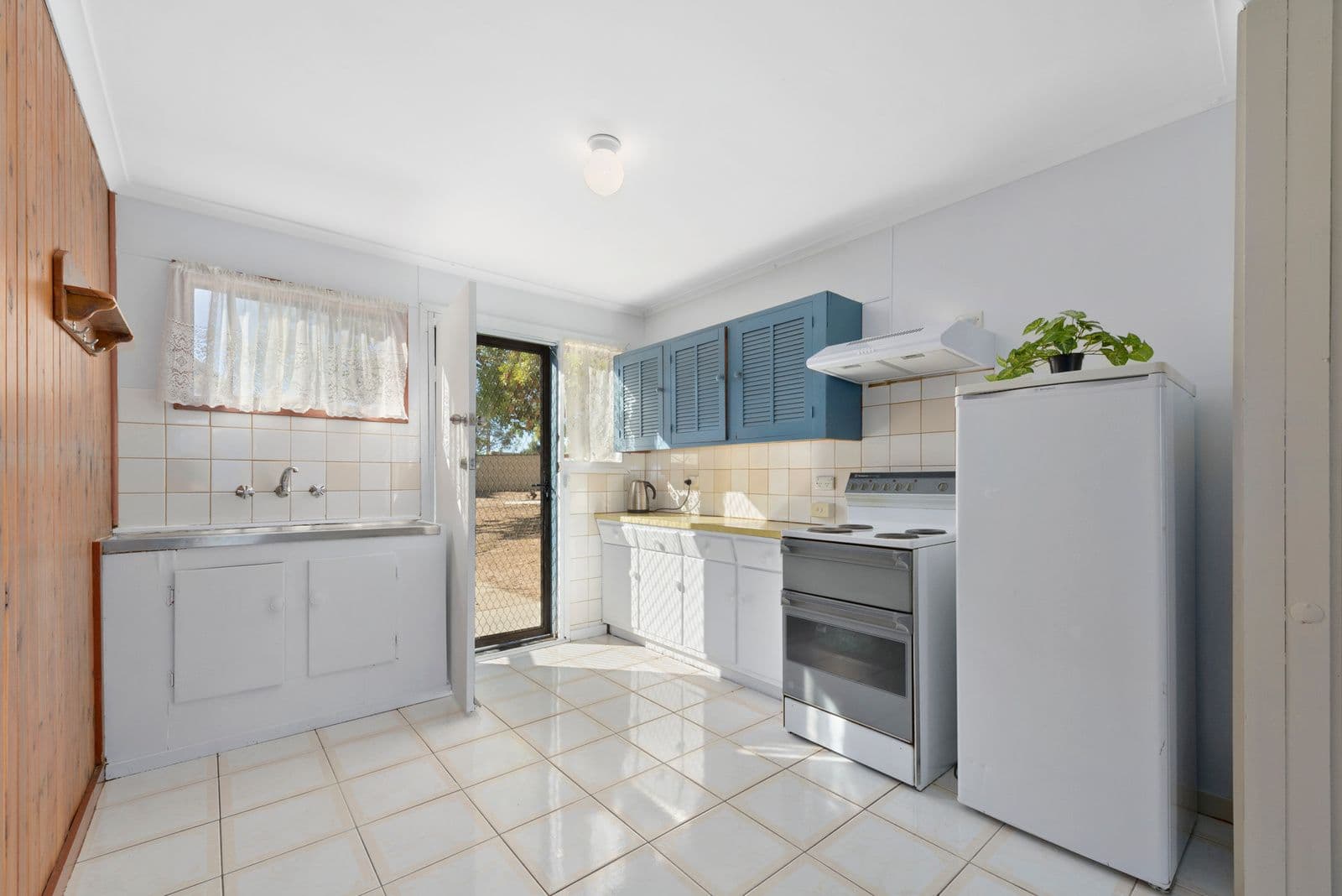 138 Coast Road, Moonta Bay SA 5558, Moonta Bay - Thumbnail 4