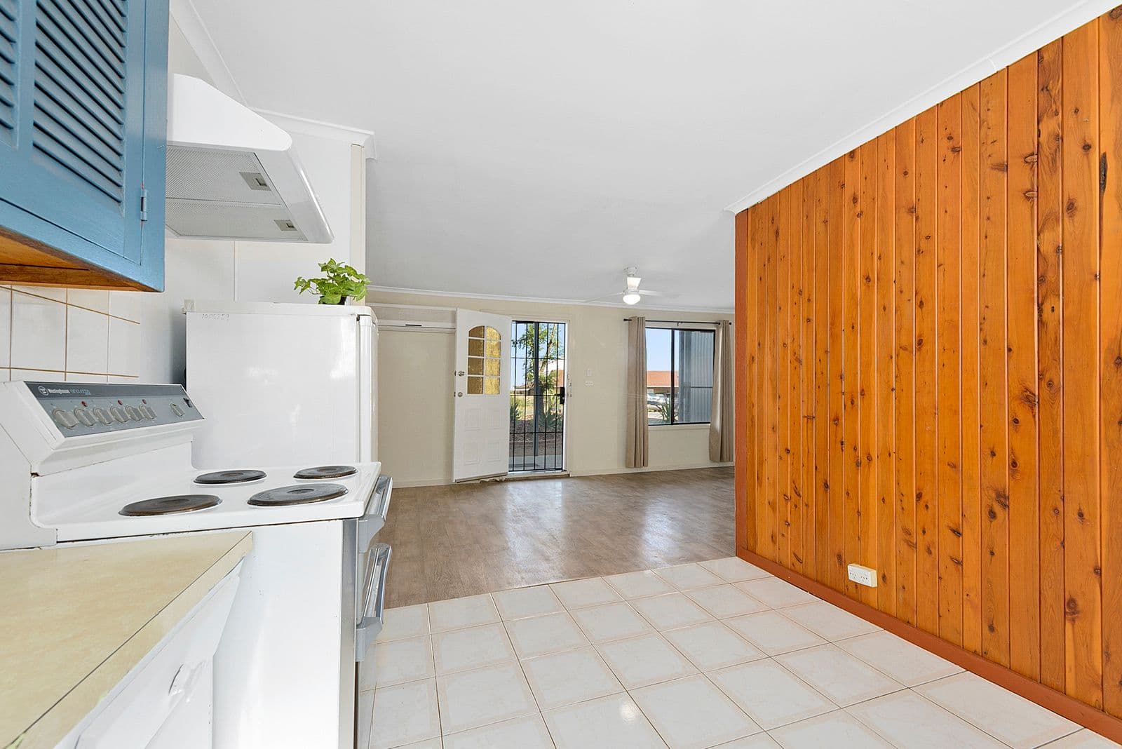 138 Coast Road, Moonta Bay SA 5558, Moonta Bay - Thumbnail 5