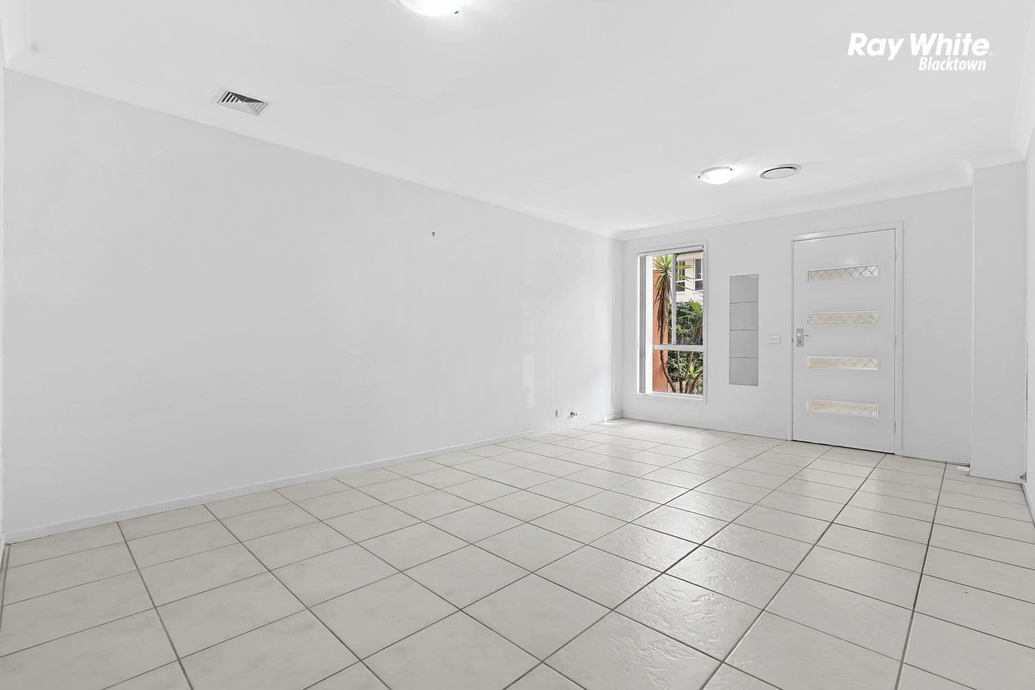 25 Tree Top Circuit, Quakers Hill NSW 2763, Quakers Hill - Thumbnail 4