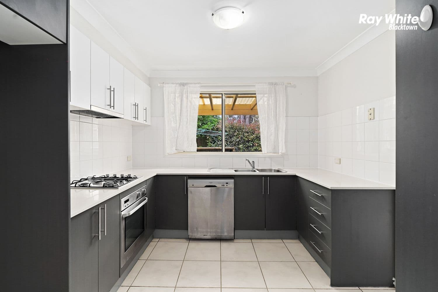 25 Tree Top Circuit, Quakers Hill NSW 2763, Quakers Hill - Thumbnail 7