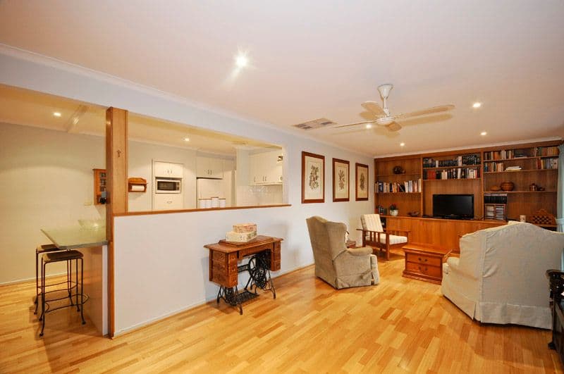 45 Timberglades Road, MONTROSE VIC 3765, Montrose - Thumbnail 4