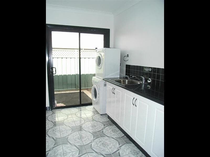 24 Carnegie Avenue, DUBBO NSW 2830, Dubbo - Thumbnail 8