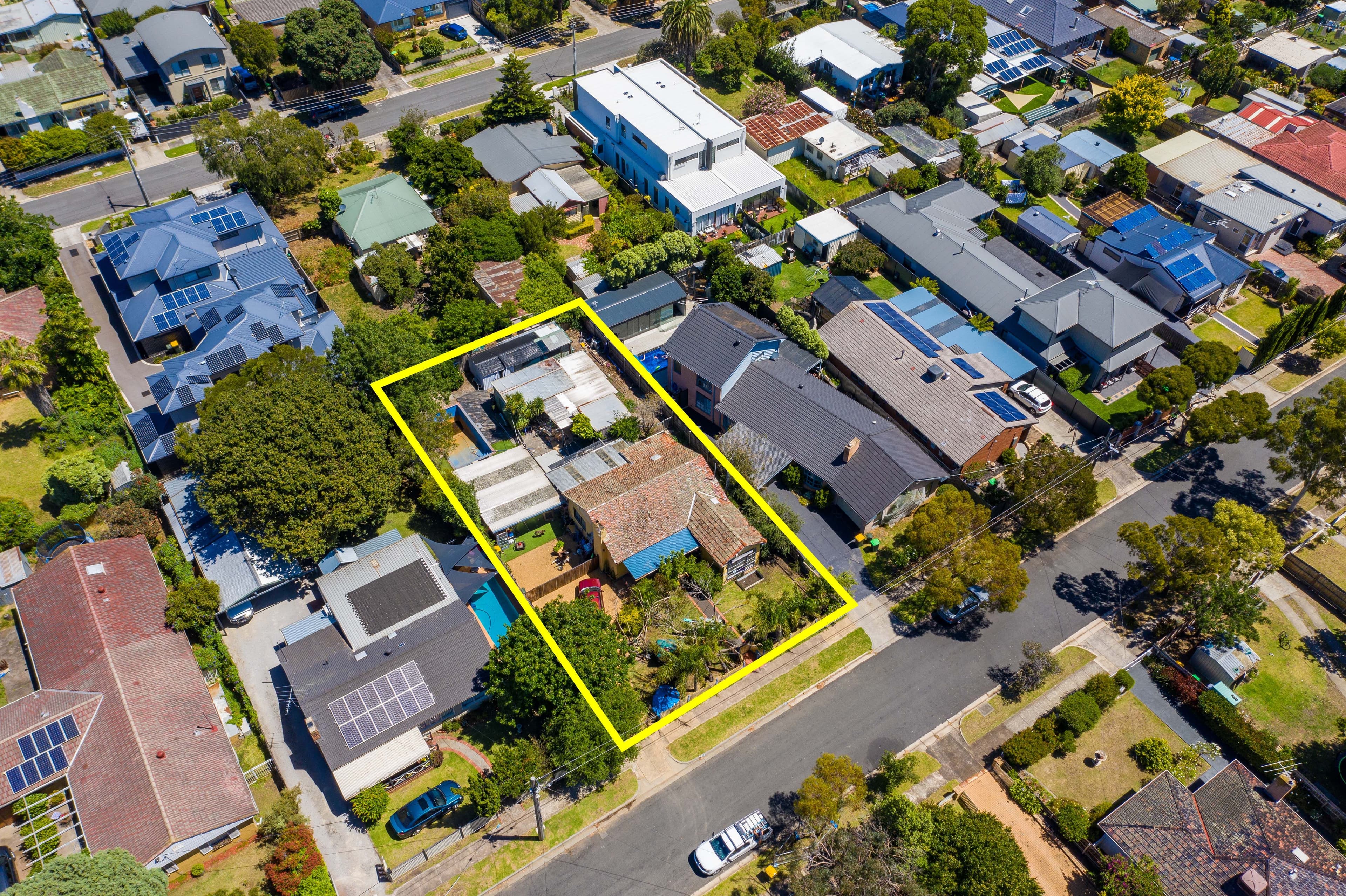 34 Johnstone Street, Seaford VIC 3198, Seaford - Thumbnail 2