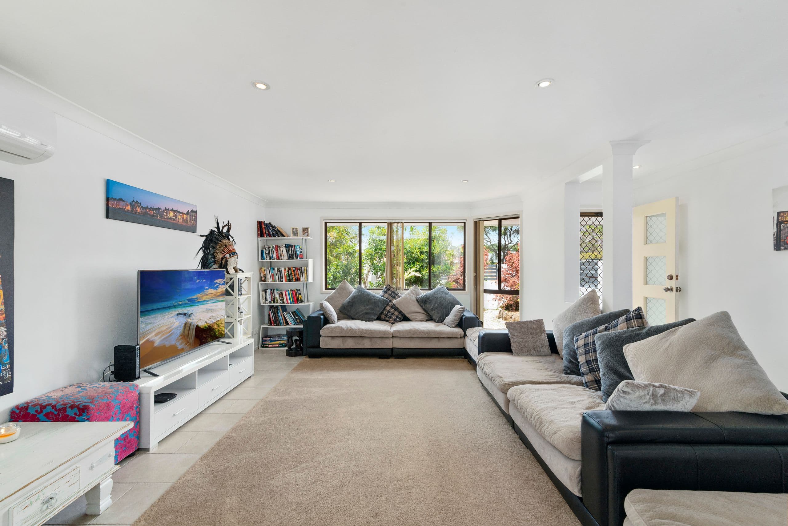 67 K P McGrath Drive, Elanora QLD 4221, Elanora - Thumbnail 6