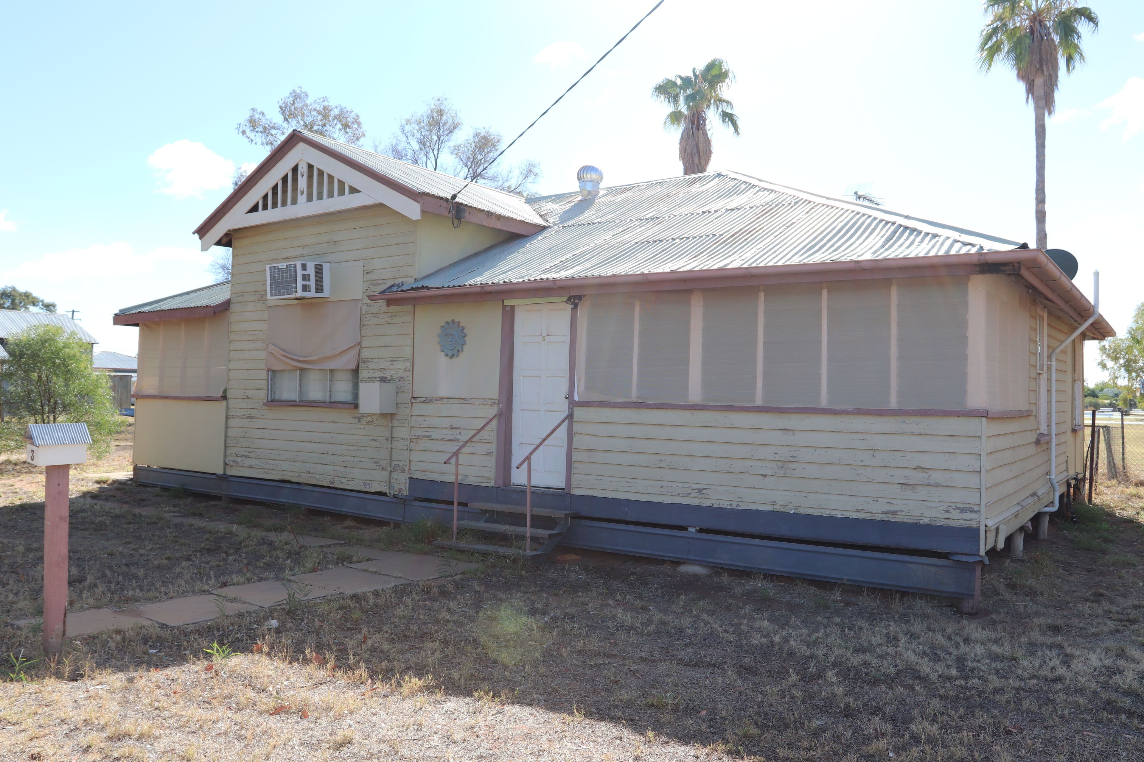 3 Francis Street, Charleville QLD 4470, Charleville - Image 1