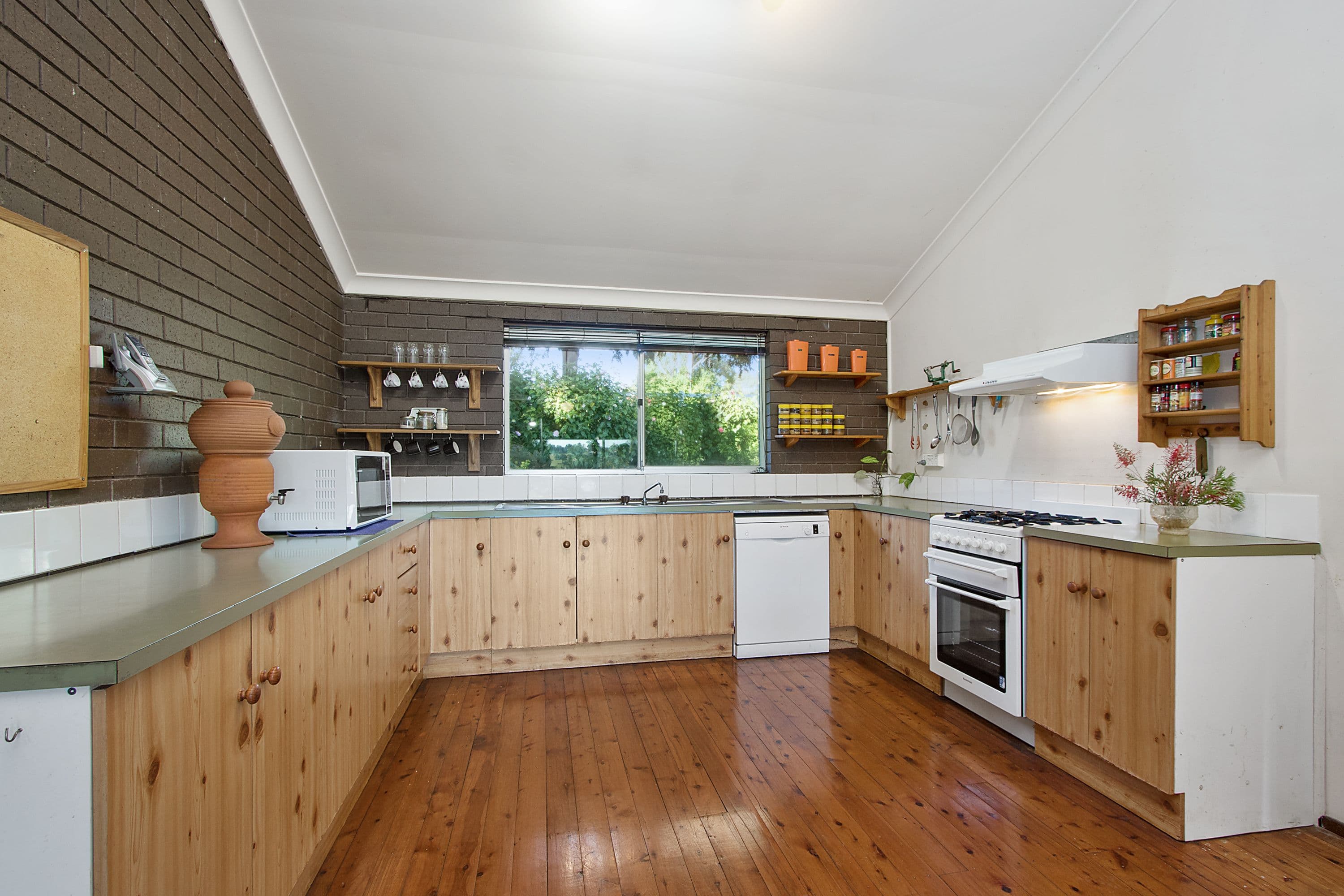 632 Slopes Road, Kurrajong NSW 2758, Kurrajong - Thumbnail 5