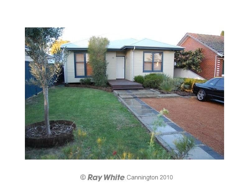 32 Cross Street, QUEENS PARK WA 6107, Queens Park - Image 1