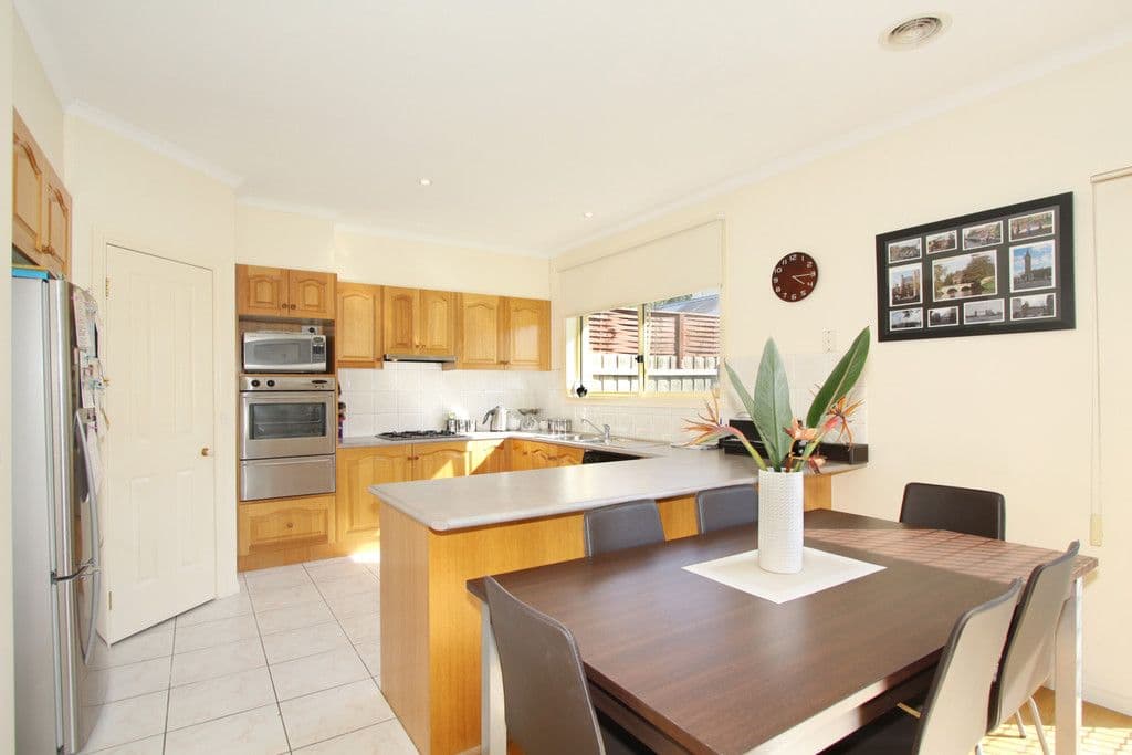 7 Derring Lane, CHELTENHAM VIC 3192, Cheltenham - Thumbnail 3