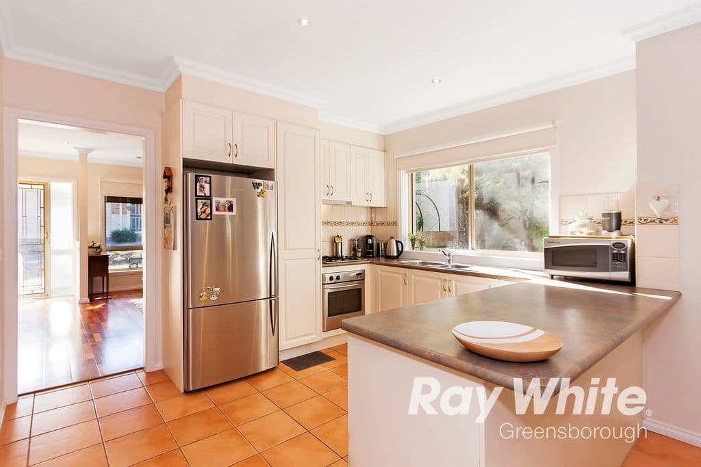 110 St Helena Road, Briar Hill VIC 3088, Briar Hill - Thumbnail 3