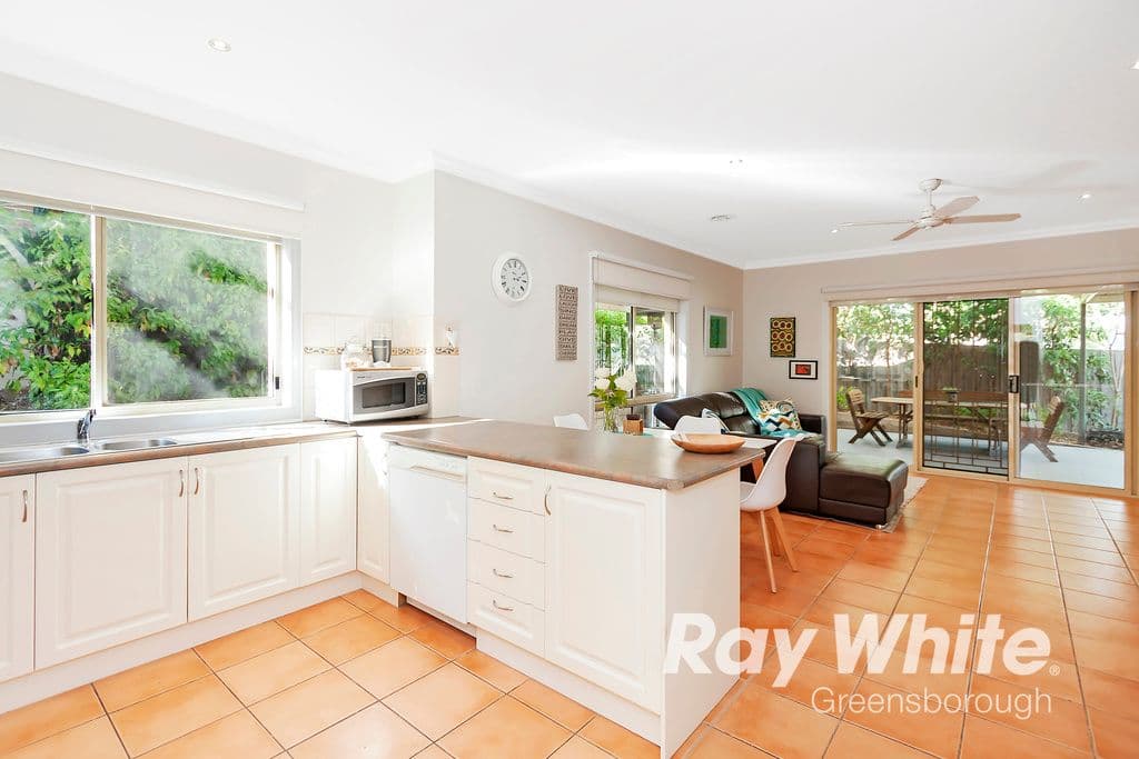 110 St Helena Road, Briar Hill VIC 3088, Briar Hill - Thumbnail 4