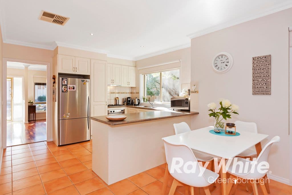 110 St Helena Road, Briar Hill VIC 3088, Briar Hill - Thumbnail 6