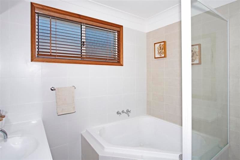 20 Wingfield Street, WINDERMERE PARK NSW 2264, Windermere Park - Thumbnail 5