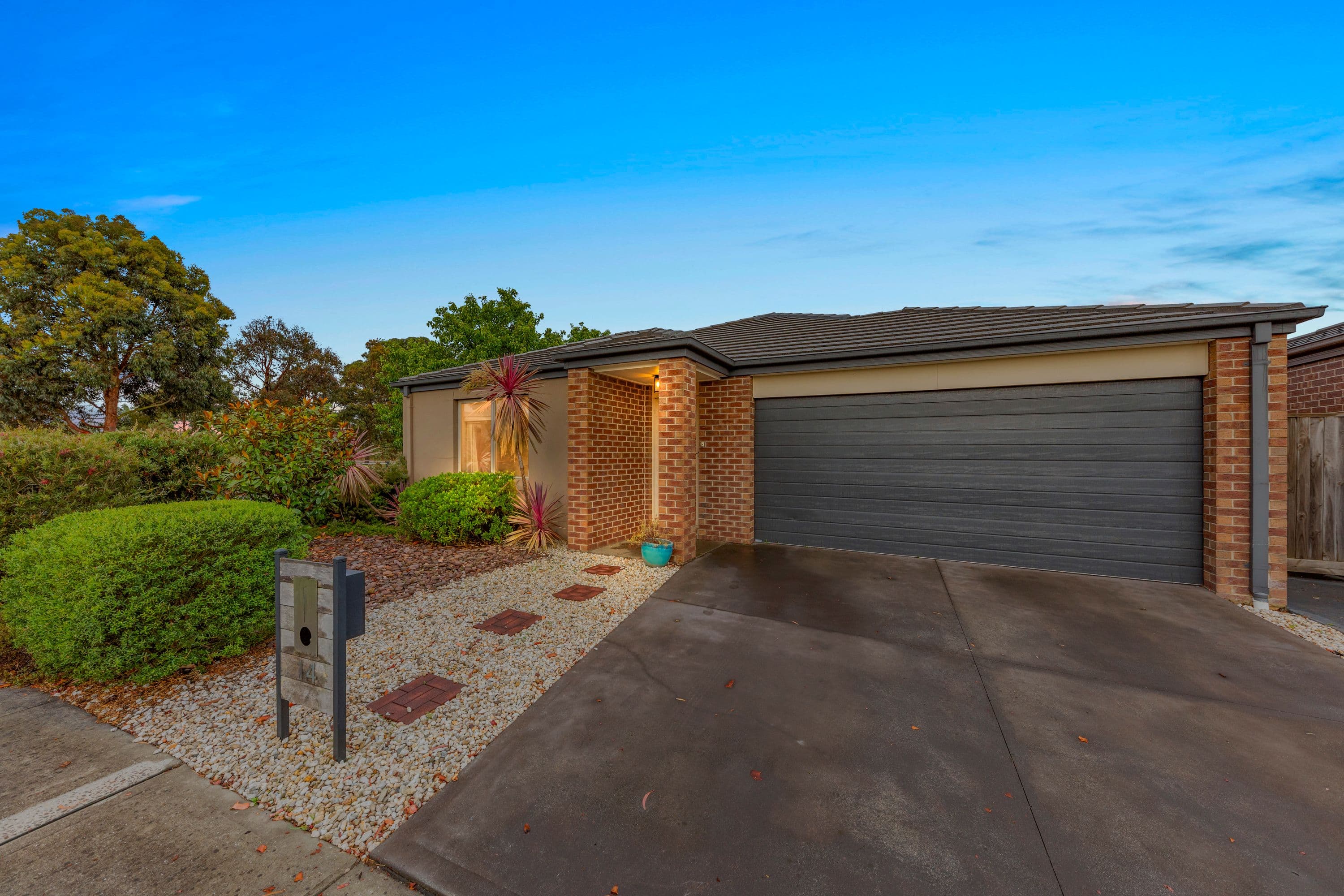 14 Heathfield Lane, Officer VIC 3809, Officer - Thumbnail 2