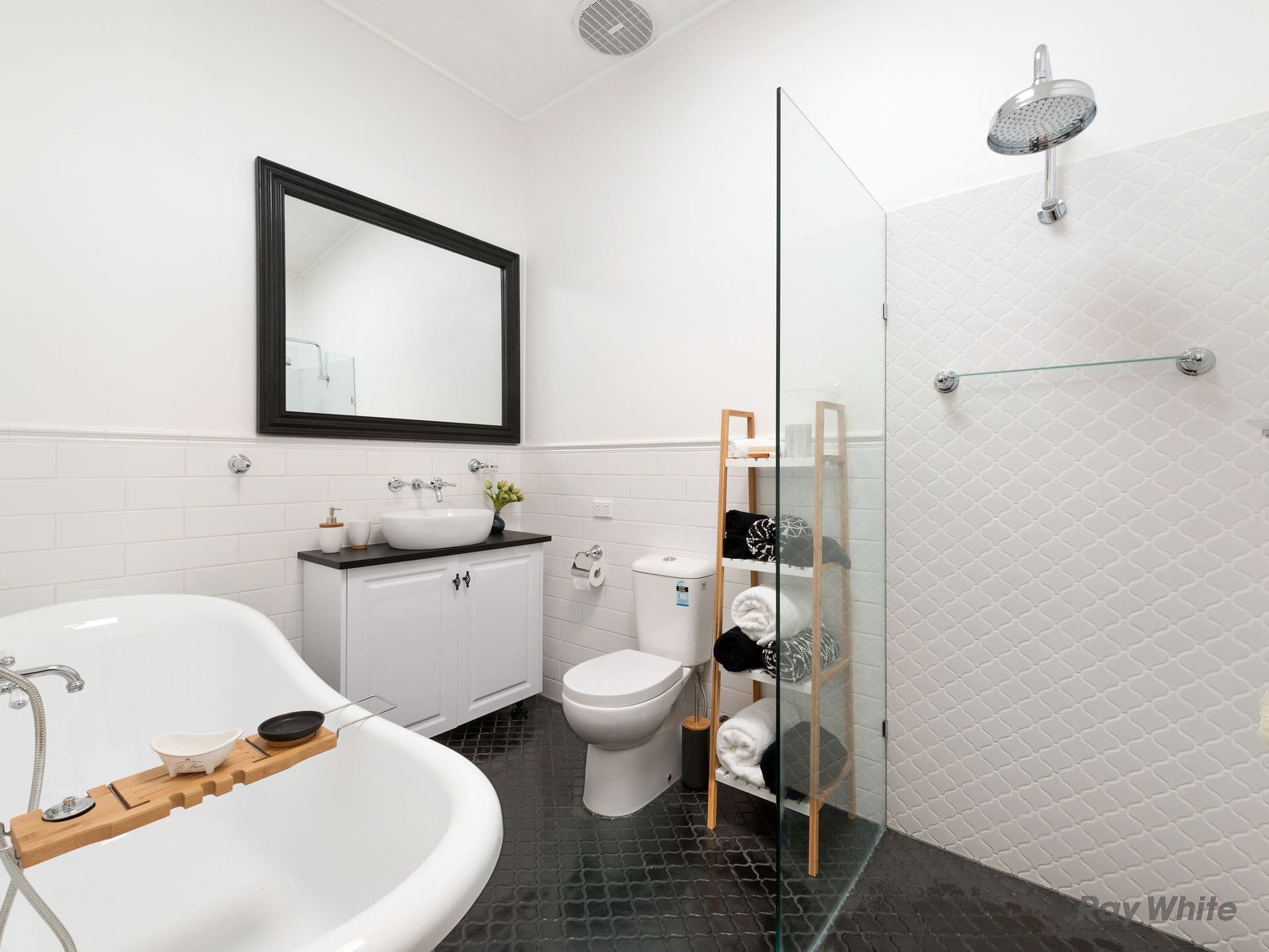 62 Clarke Street, Benalla VIC 3672, Benalla - Thumbnail 4