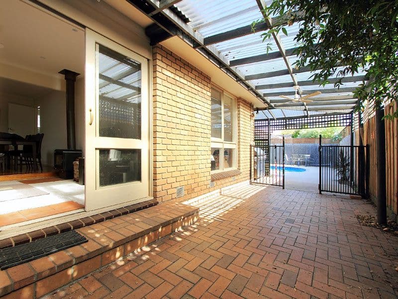6 Donhaven Court, DINGLEY VILLAGE VIC 3172, Dingley Village - Thumbnail 8