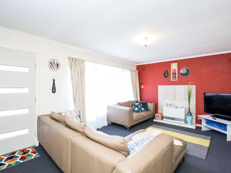 16 McArthur Street, Mount Gambier SA 5290, Mount Gambier - Thumbnail 3