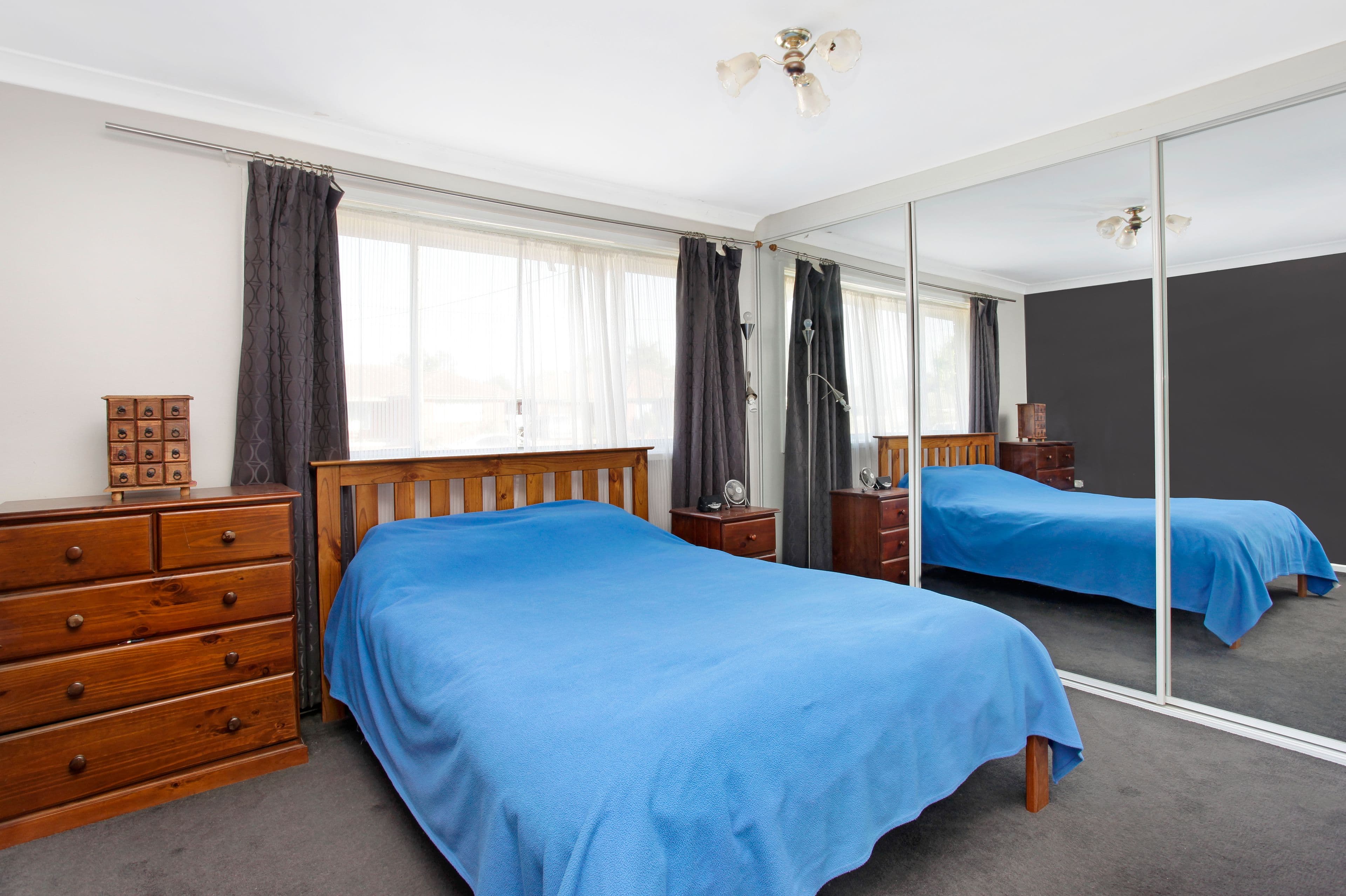 25 Parklea Parade, Canley Heights - Thumbnail 4