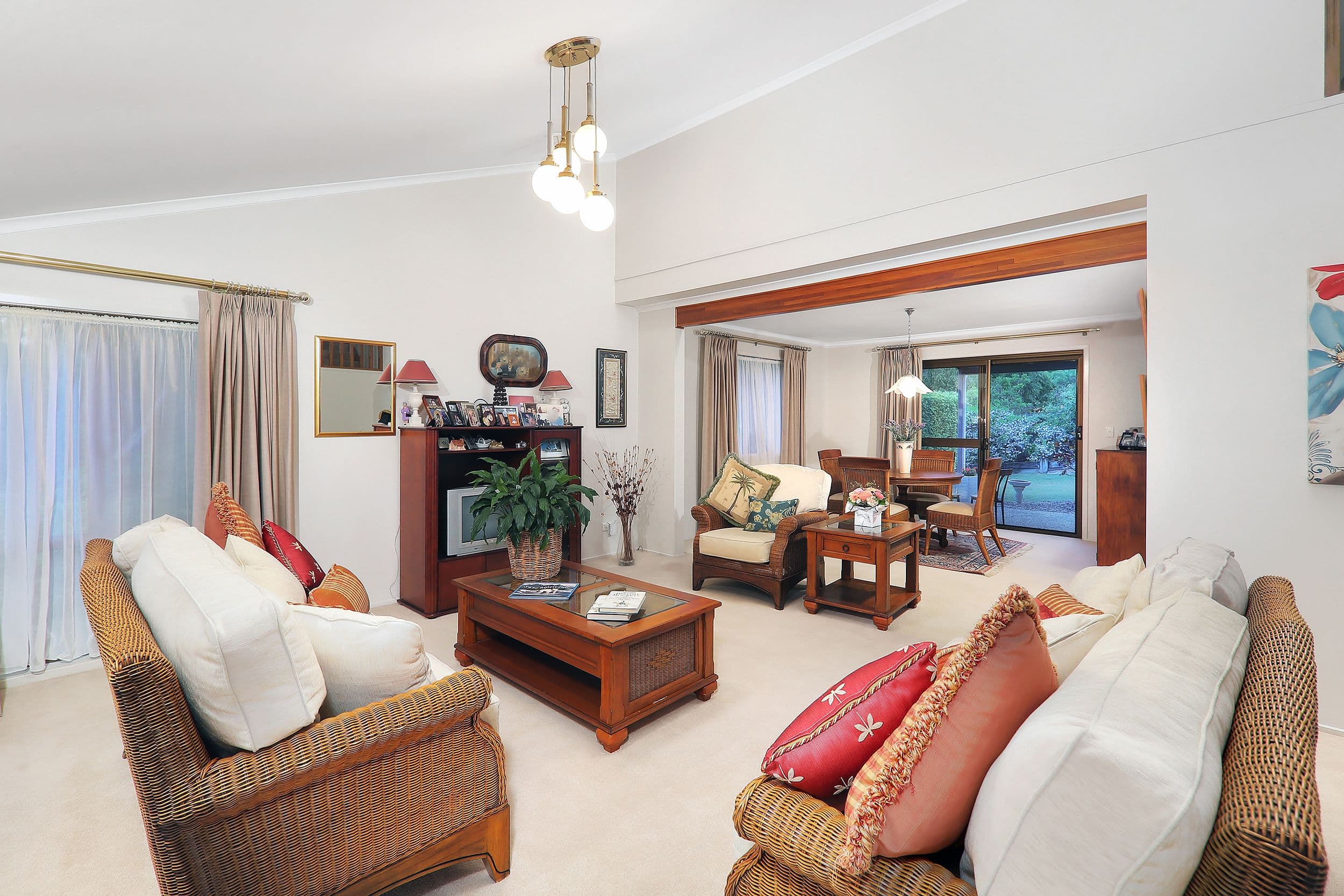 2 Alphitonia Crescent, Sunnybank Hills QLD 4109, Sunnybank Hills - Thumbnail 4
