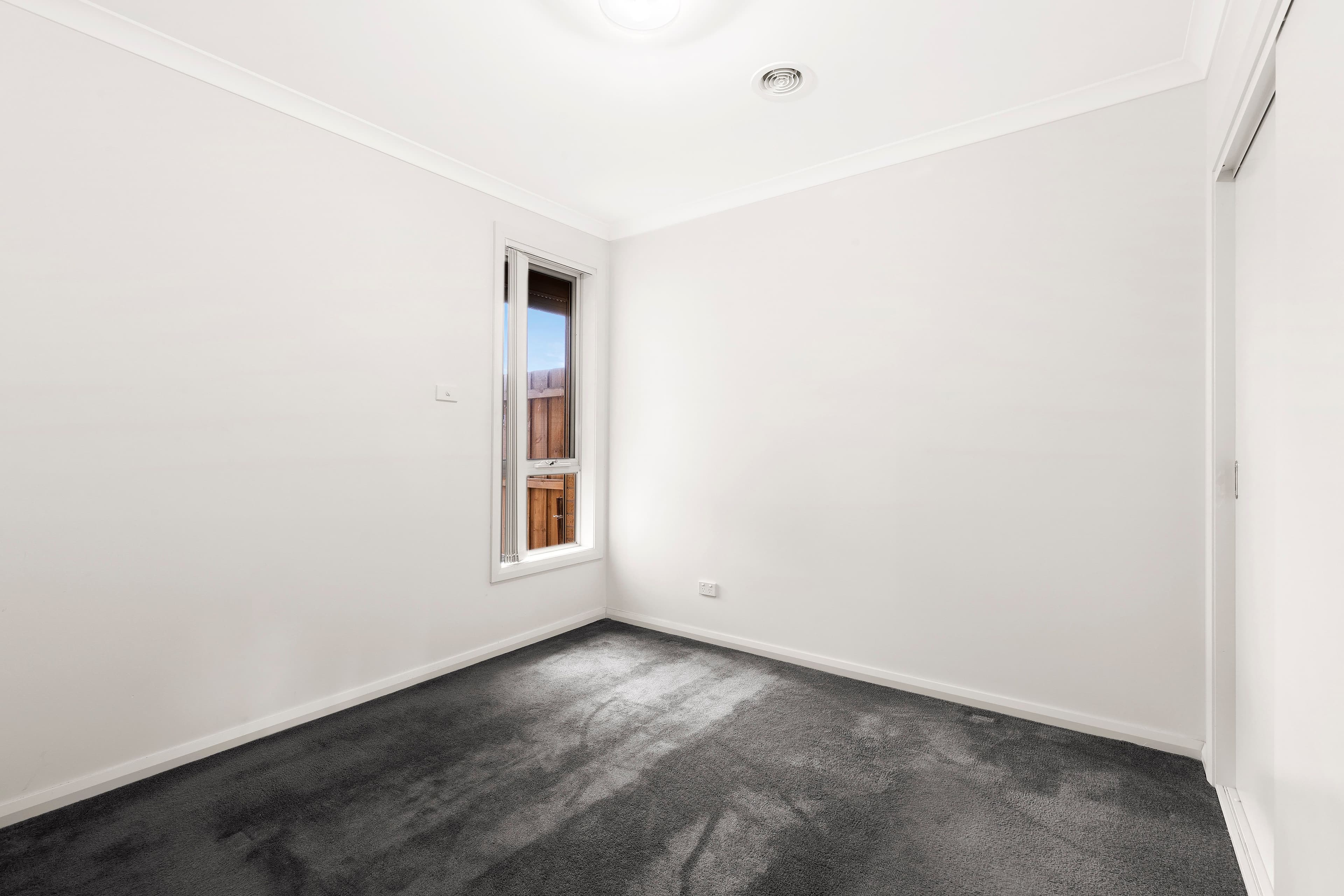 3 Delwyn Close, Thomastown VIC 3074, Thomastown - Thumbnail 4