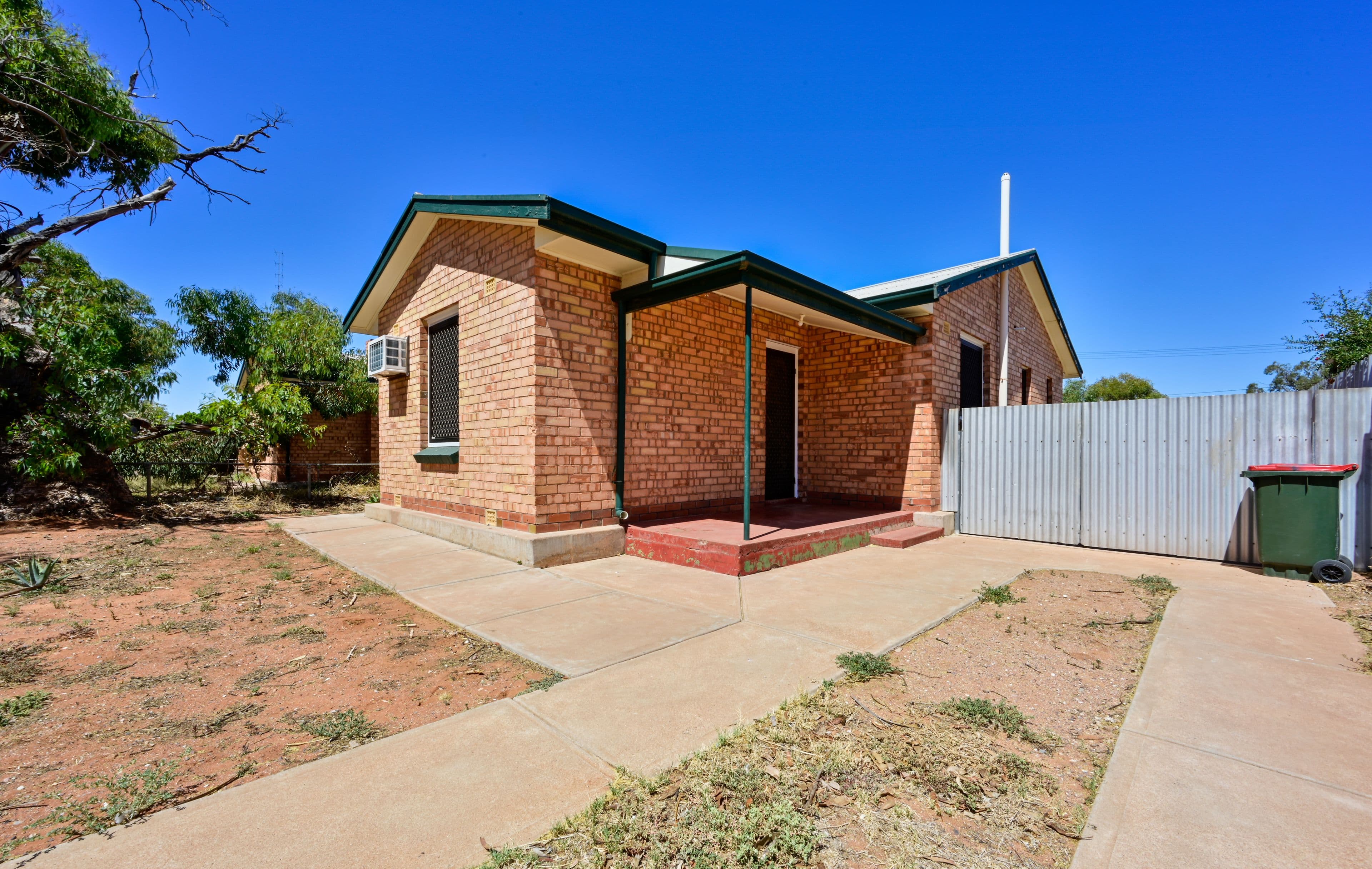 23 Perkins Street, Whyalla Stuart SA 5608, Whyalla Stuart - Thumbnail 2