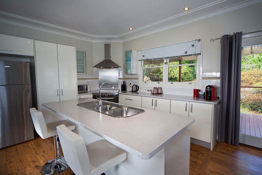 18 Neate Avenue, BLACKHEATH NSW 2785, Blackheath - Thumbnail 2