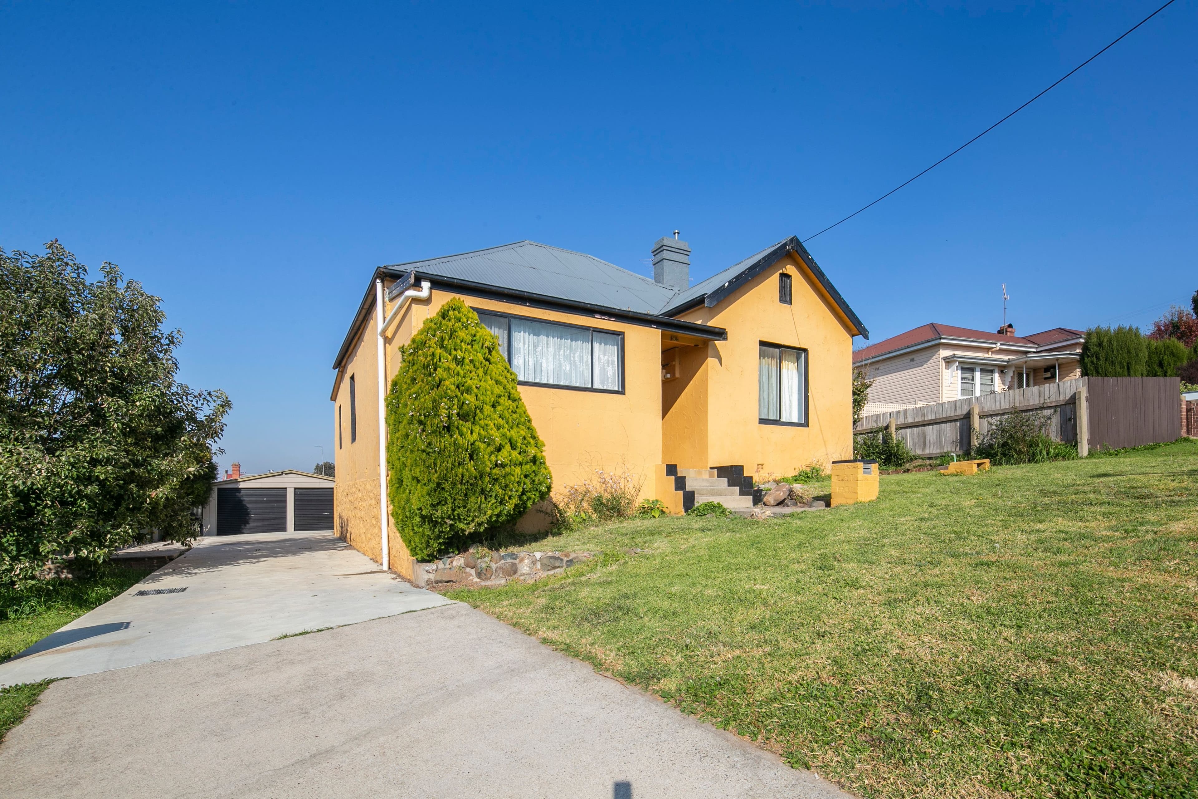 16 Lansdowne Street, Goulburn NSW 2580, Goulburn - Thumbnail 2