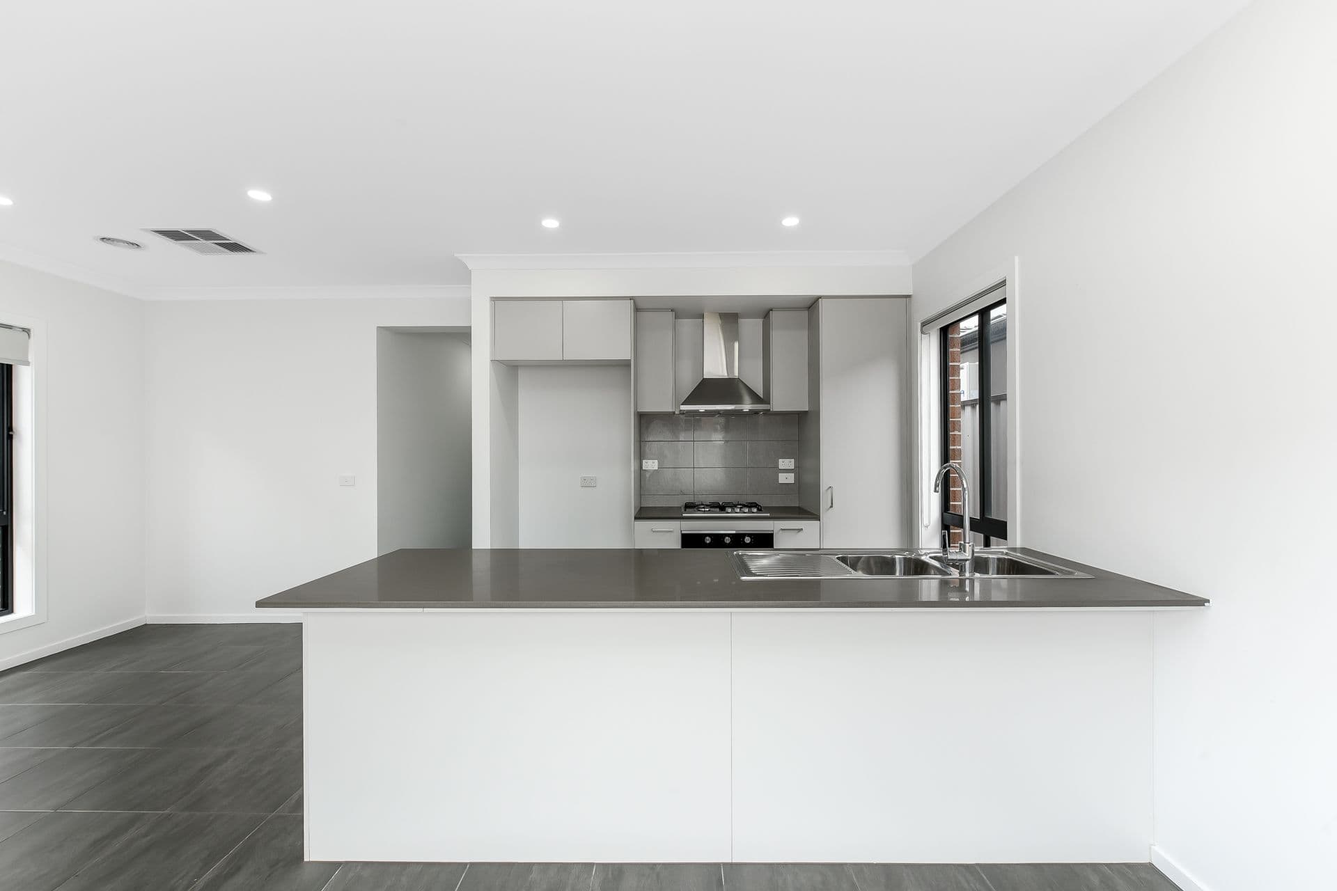14 Patria Street, Berwick VIC 3806, Berwick - Thumbnail 4