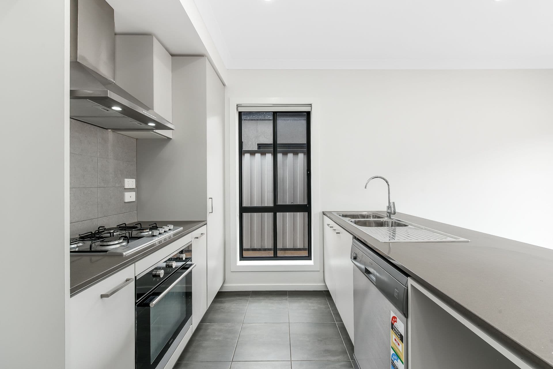 14 Patria Street, Berwick VIC 3806, Berwick - Thumbnail 5